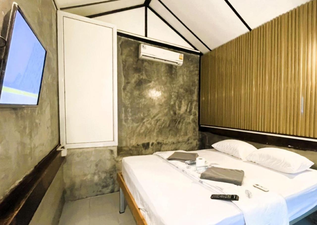 Tuk Tuk Guesthouse Csang-sziget Kültér fotó