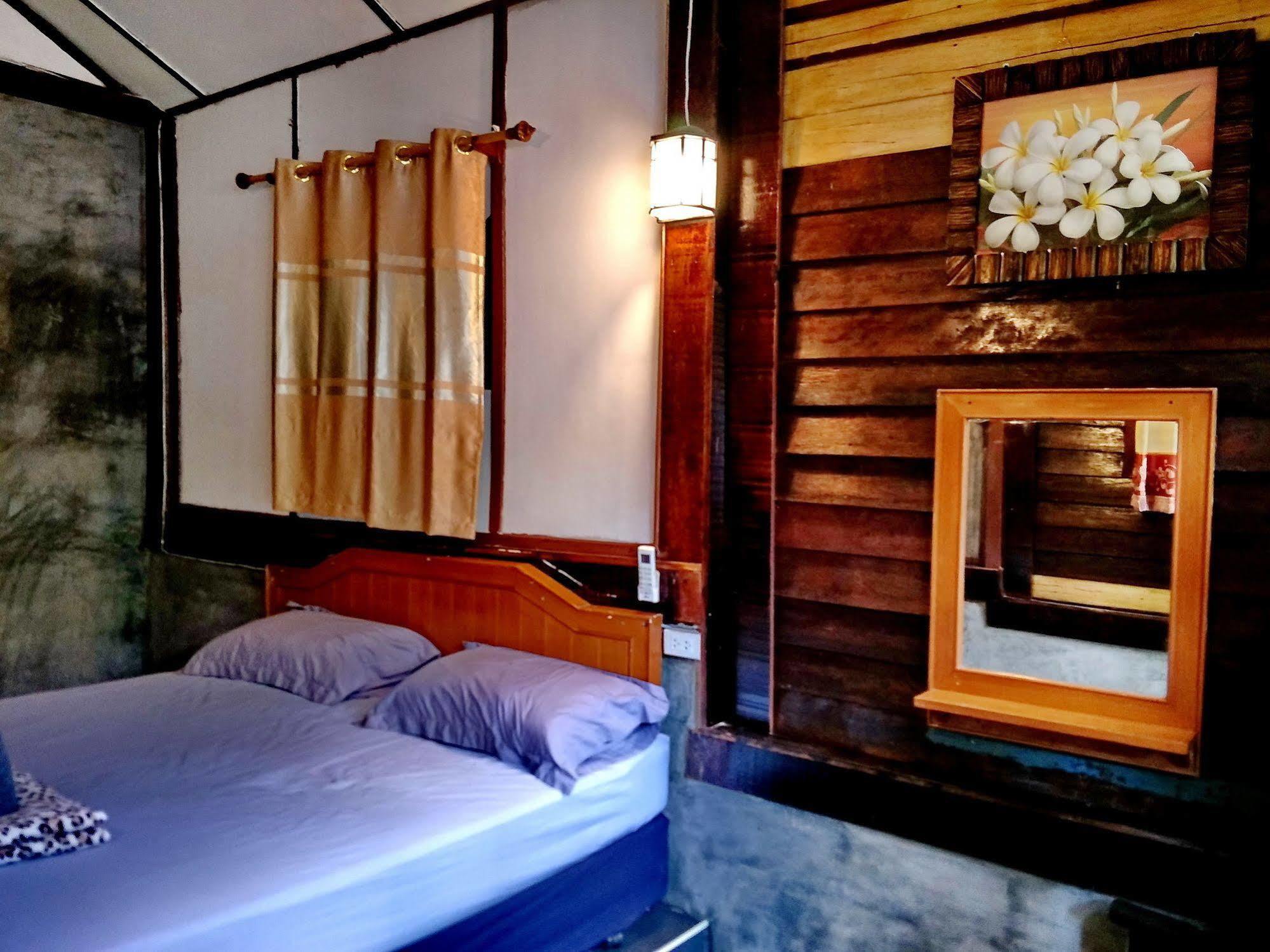 Tuk Tuk Guesthouse Csang-sziget Kültér fotó