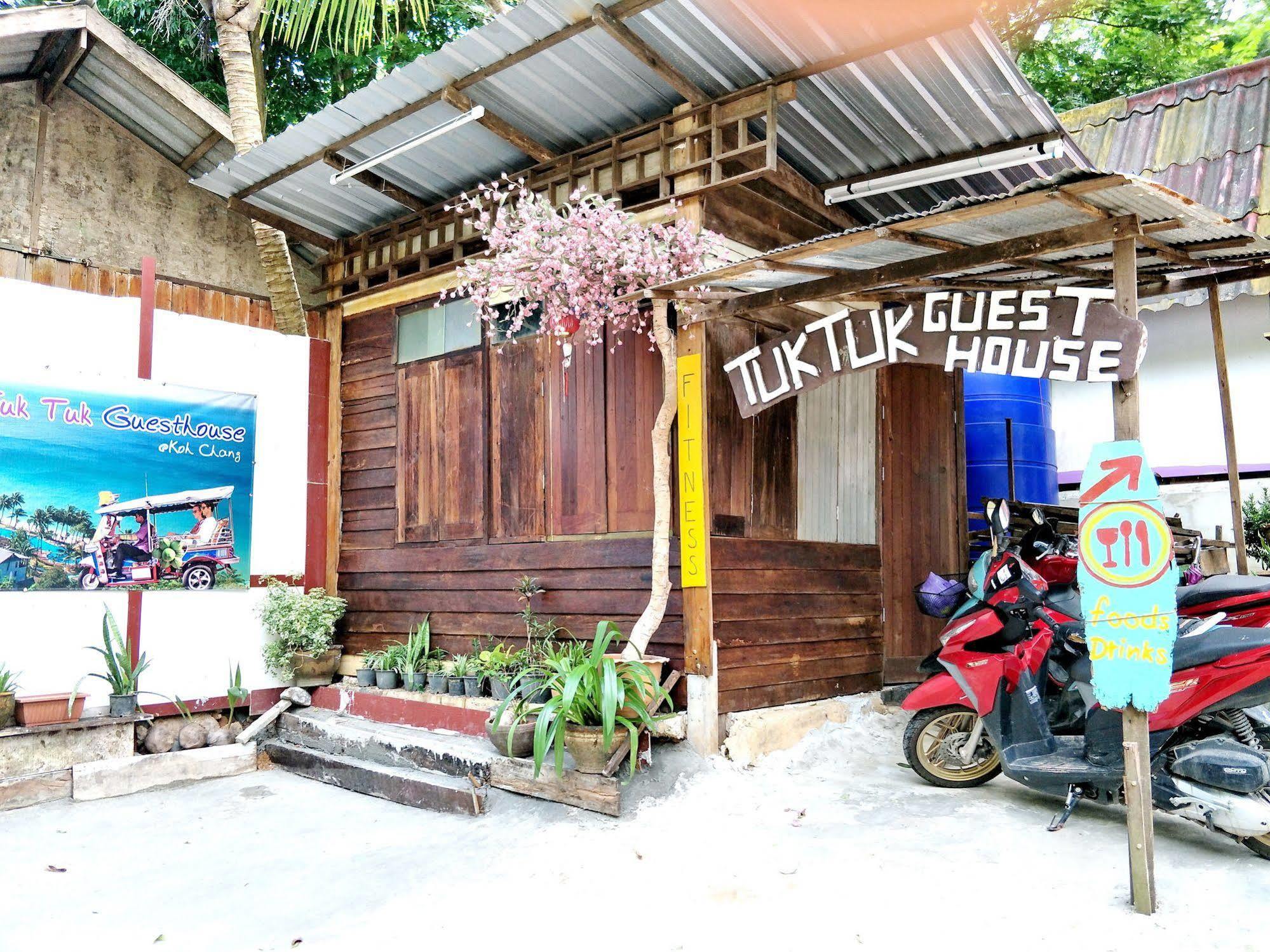 Tuk Tuk Guesthouse Csang-sziget Kültér fotó