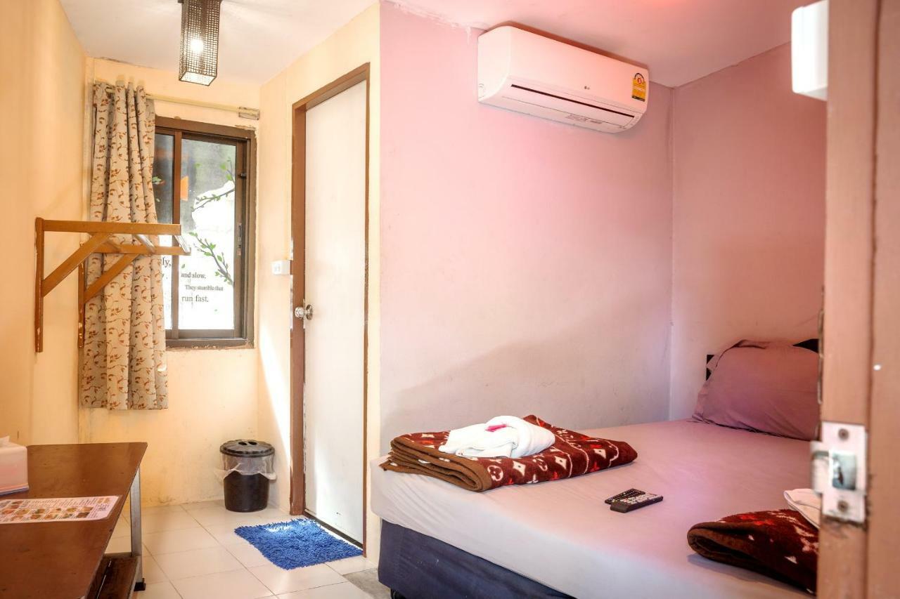 Tuk Tuk Guesthouse Csang-sziget Kültér fotó
